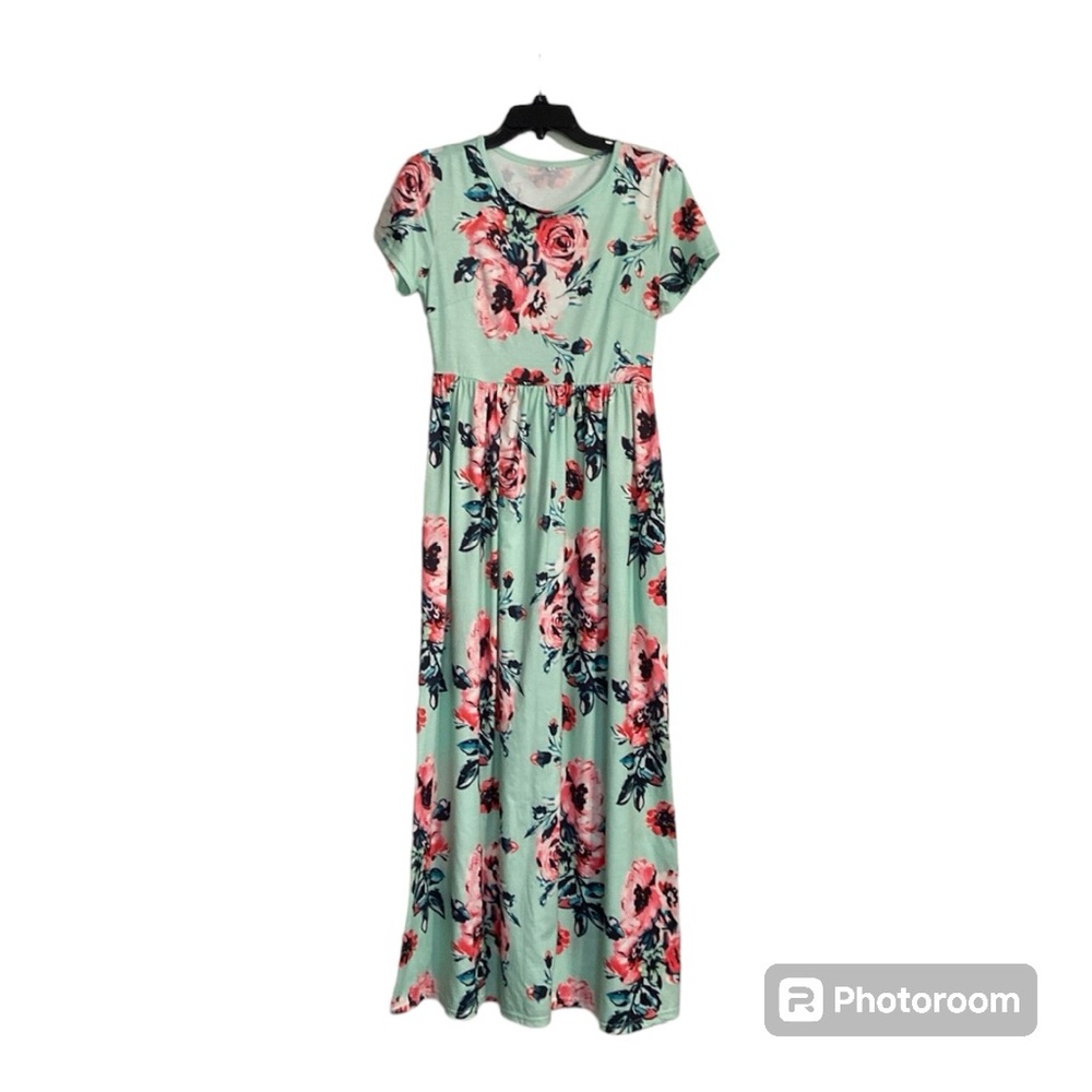 Floral Maxi Dress EUC